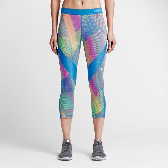 Nike Pro Girls Hypercool Athletic 3/4 Length Tights Size XL Pink/Blue NWT - Picture 1 of 5